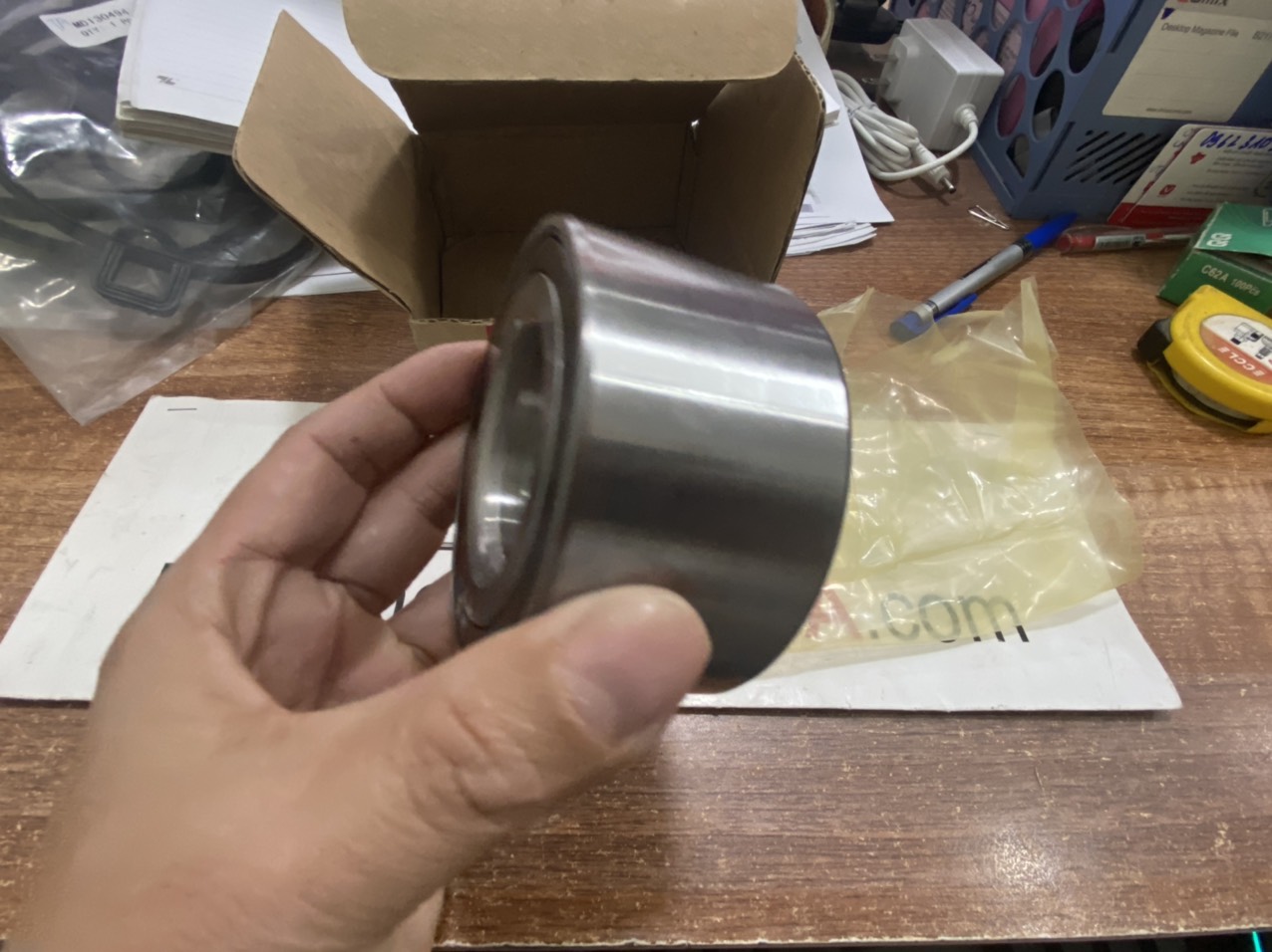 Bi moay ơ trước xe Honda BRIO